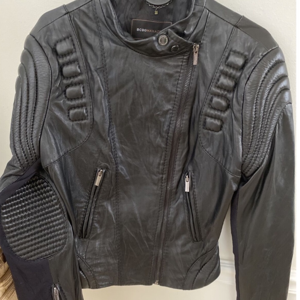 Rare BCBG Ma Azria Leather moto jacket Sz L Black